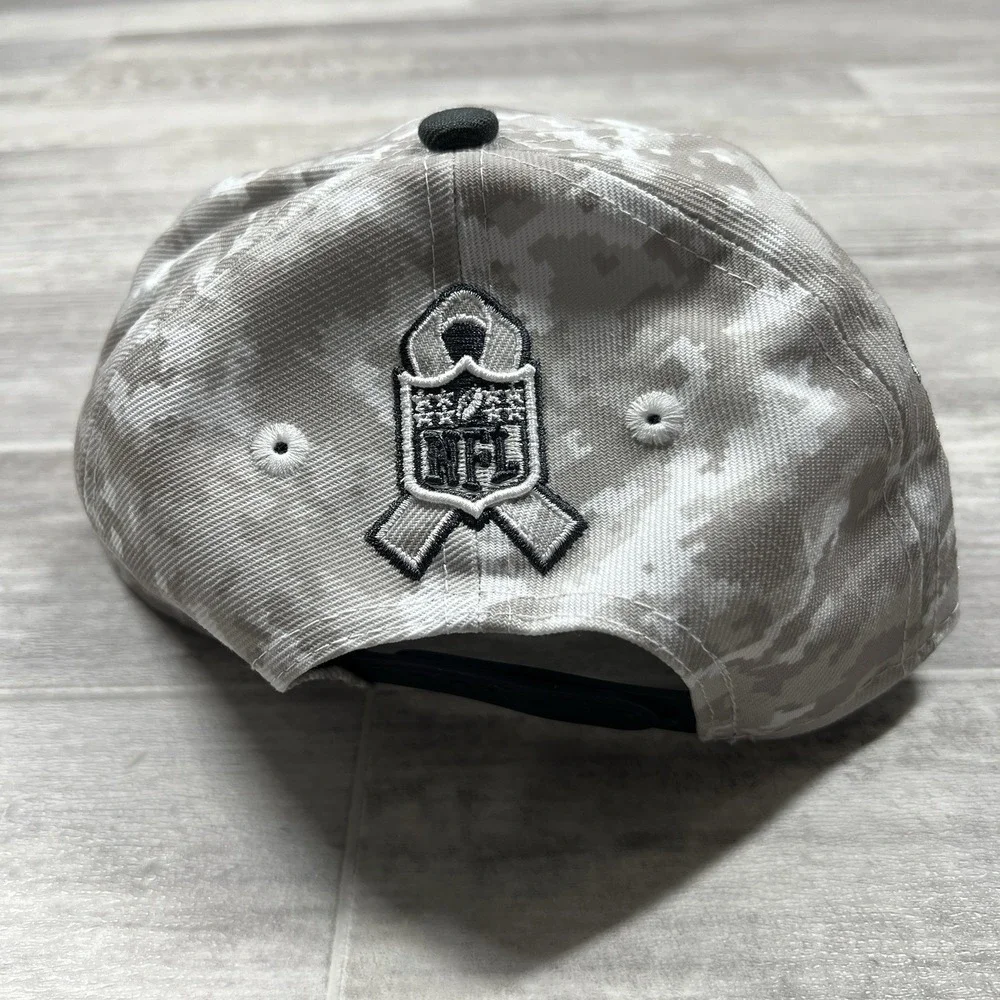 New Era Dallas Cowboys Salute To Service Youth‎ Flatbill Hat SnapBack Camo 2024